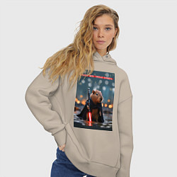 Толстовка оверсайз женская Капибара с мечом и надпись: хамить плохая примета, цвет: миндальный — фото 2