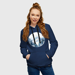 Толстовка-худи хлопковая женская Горы в тумане в круге, цвет: тёмно-синий — фото 2