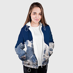 Куртка с капюшоном женская Снежные горы, синие небо, цвет: 3D-белый — фото 2