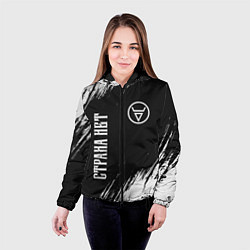 Куртка с капюшоном женская СТРАХА НЕТ - СИМВОЛ ВЕЛЕСА - Краска, цвет: 3D-черный — фото 2