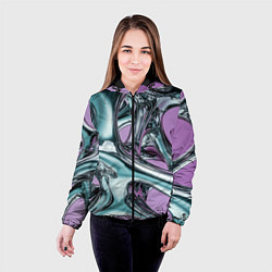 Куртка с капюшоном женская Металлическая абстракция на фиолетовом фоне, цвет: 3D-черный — фото 2