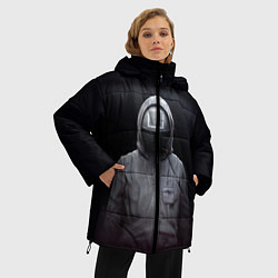 Куртка зимняя женская ИГРА В КАЛЬМАРА СОТРУДНИК КВАДРАТ, цвет: 3D-черный — фото 2