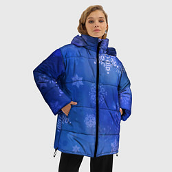 Куртка зимняя женская Декоративные снежинки на фиолетовом, цвет: 3D-черный — фото 2