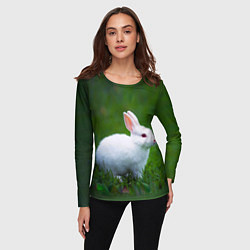 Лонгслив женский Кролик на фоне травы, цвет: 3D-принт — фото 2