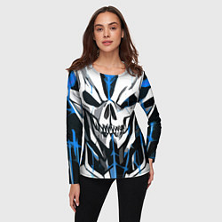 Лонгслив женский Белый череп и синие полосы на чёрном фоне, цвет: 3D-принт — фото 2