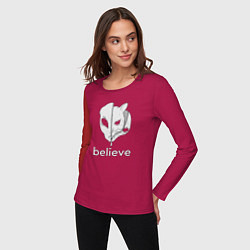 Лонгслив хлопковый женский Believe в котов инопланетян, цвет: маджента — фото 2