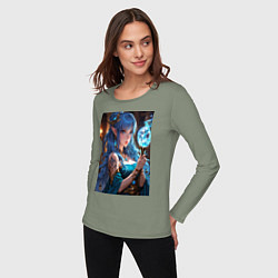 Лонгслив хлопковый женский Прекрасная эльийка-маг с посохом, цвет: авокадо — фото 2