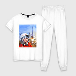 Пижама хлопковая женская Юрий Гагарин на космодроме, цвет: белый