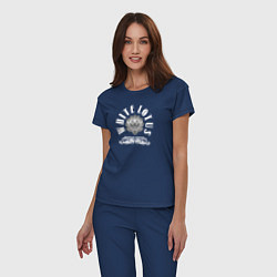 Пижама хлопковая женская Белый лотос границы стираются с тенями, цвет: тёмно-синий — фото 2