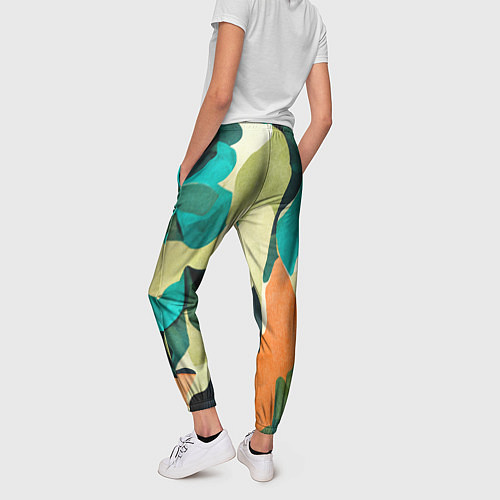 Женские брюки Multicoloured camouflage / 3D-принт – фото 4
