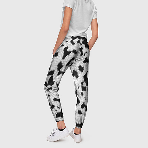Женские брюки Далматин - текстура / 3D-принт – фото 4