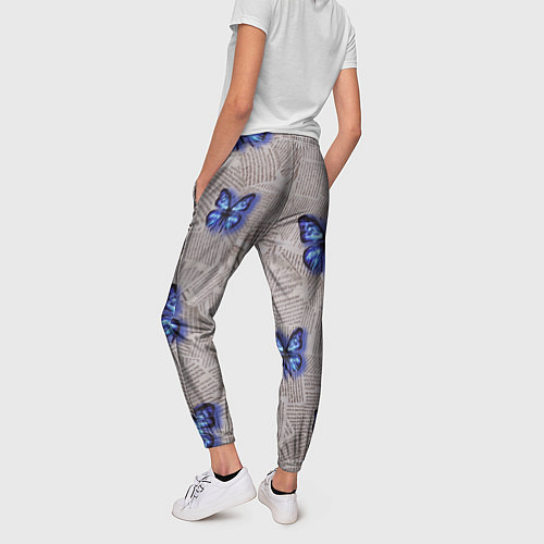 Женские брюки Газетные обрывки и синие бабочки / 3D-принт – фото 4