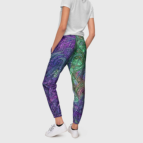 Женские брюки Вьющийся узор фиолетовый и зелёный / 3D-принт – фото 4