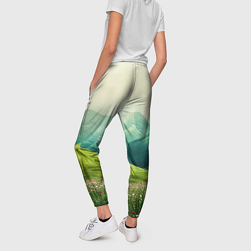 Женские брюки Горы и поле с цветами - зеленый пейзаж / 3D-принт – фото 4
