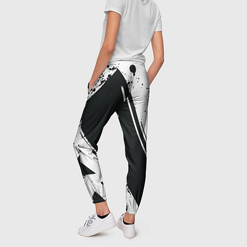 Женские брюки Color black white / 3D-принт – фото 4