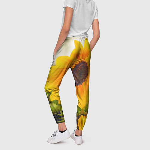 Женские брюки Подсолнухи / 3D-принт – фото 4