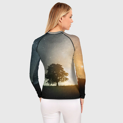 Женский рашгард Раскидистое дерево на фоне звёздного неба / 3D-принт – фото 4