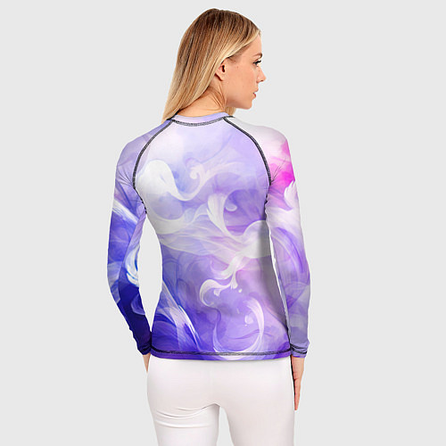 Женский рашгард Белые узоры на абстрактном фиолетовом фоне / 3D-принт – фото 4
