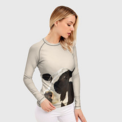 Рашгард женский Корова на бежевом фоне, цвет: 3D-принт — фото 2