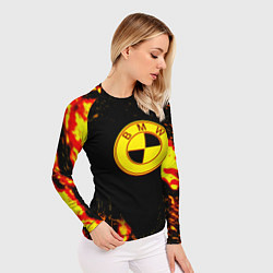 Рашгард женский BMW огненные краски, цвет: 3D-принт — фото 2