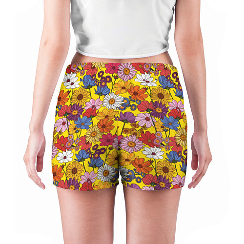 Женские шорты Цветочки-лютики на желтом фоне / 3D-принт – фото 4