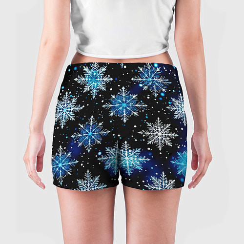 Женские шорты Стилизованный чёрно-синий со снежинками / 3D-принт – фото 4