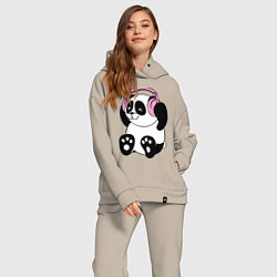 Женский костюм оверсайз Panda in headphones панда в наушниках, цвет: миндальный — фото 2