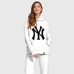 Женский костюм оверсайз New York Yankees, цвет: белый — фото 2