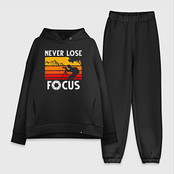 Женский костюм оверсайз Never lose focus, цвет: черный