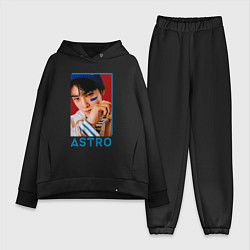 Женский костюм оверсайз Astro Ли Дон Мин