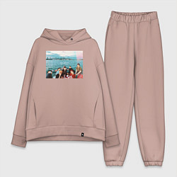 Женский костюм оверсайз Got7 на фоне сеула, цвет: пыльно-розовый