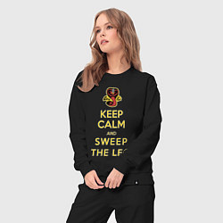 Костюм хлопковый женский Cobra Kai - Keep calm and sweep the leg, цвет: черный — фото 2