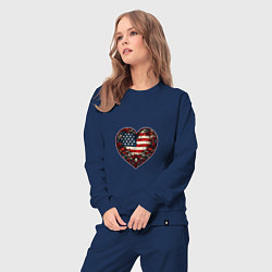 Костюм хлопковый женский Сердце с цветами флаг США, цвет: тёмно-синий — фото 2