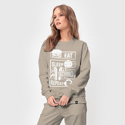 Костюм хлопковый женский Еда сон техно, цвет: миндальный — фото 2