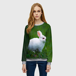 Свитшот женский Кролик на фоне травы, цвет: 3D-меланж — фото 2