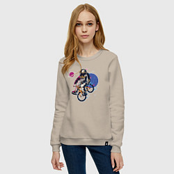 Свитшот хлопковый женский Космонавт на велосипеде, цвет: миндальный — фото 2