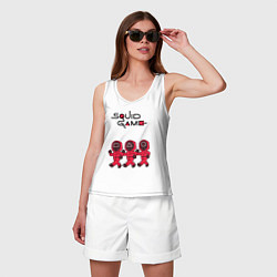 Майка женская хлопок Игра в кальмара: шагающие охранники, цвет: белый — фото 2