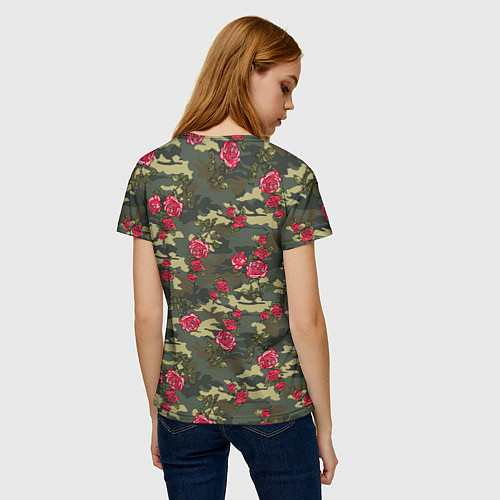 Женская футболка Камуфляж и розы / 3D-принт – фото 4