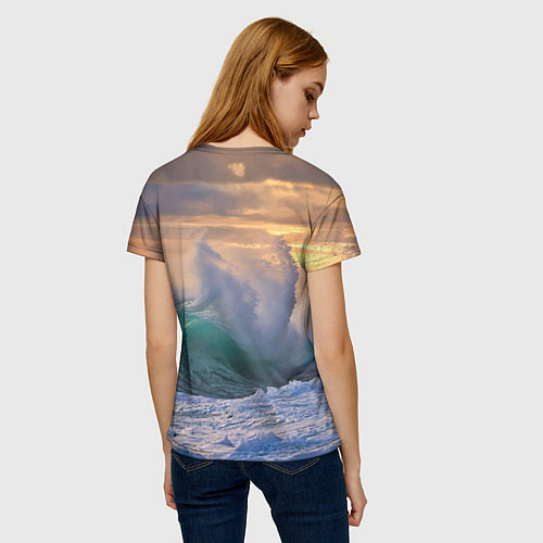 Женская футболка Штормовая волна, накатывающая на берег / 3D-принт – фото 4