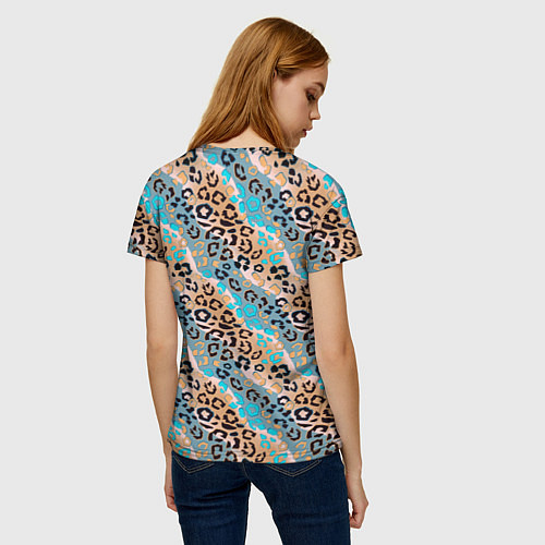 Женская футболка Леопардовый узор на синих, бежевых диагональных по / 3D-принт – фото 4