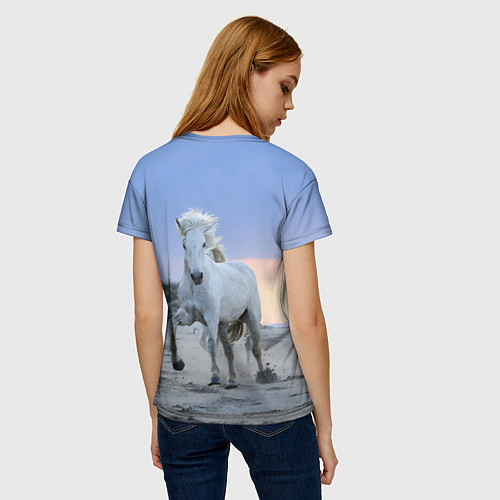 Женская футболка Белый конь / 3D-принт – фото 4