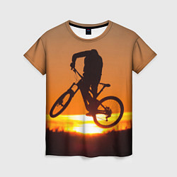 Женская футболка Велосипедист на закате