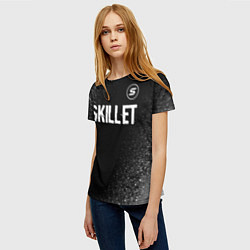 Футболка женская Skillet glitch на темном фоне: символ сверху, цвет: 3D-принт — фото 2