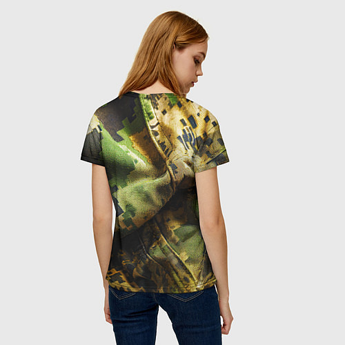 Женская футболка Реалистичный камуфляж на ткани / 3D-принт – фото 4
