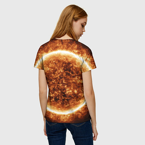 Женская футболка Пылающее солнце крупным планом / 3D-принт – фото 4