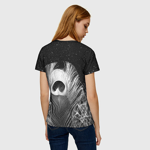 Женская футболка Изогнутые белые перья павлина - чб иллюстрация / 3D-принт – фото 4