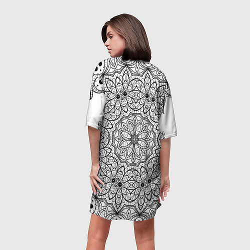 Женская длинная футболка Мандала / 3D-принт – фото 4