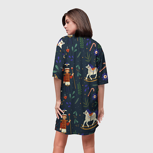 Женская длинная футболка Щелкунчик паттерн с лошадкой / 3D-принт – фото 4