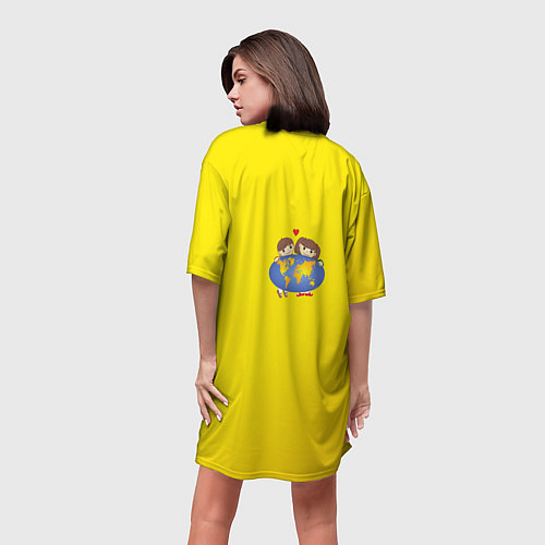 Женская длинная футболка Мальчик из советского Атласа Мир / 3D-принт – фото 4