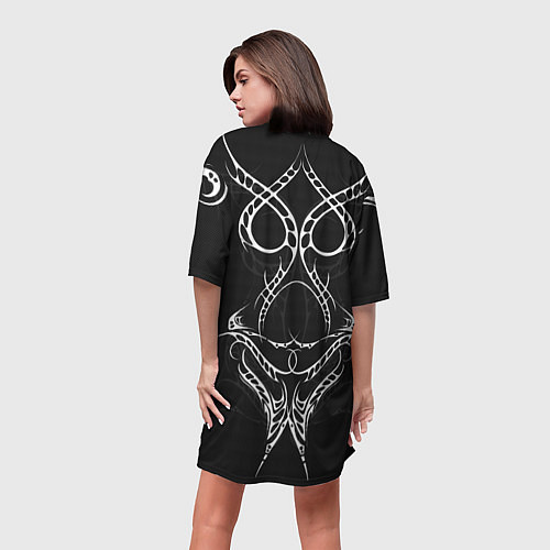 Женская длинная футболка Титуировки на карбоне / 3D-принт – фото 4